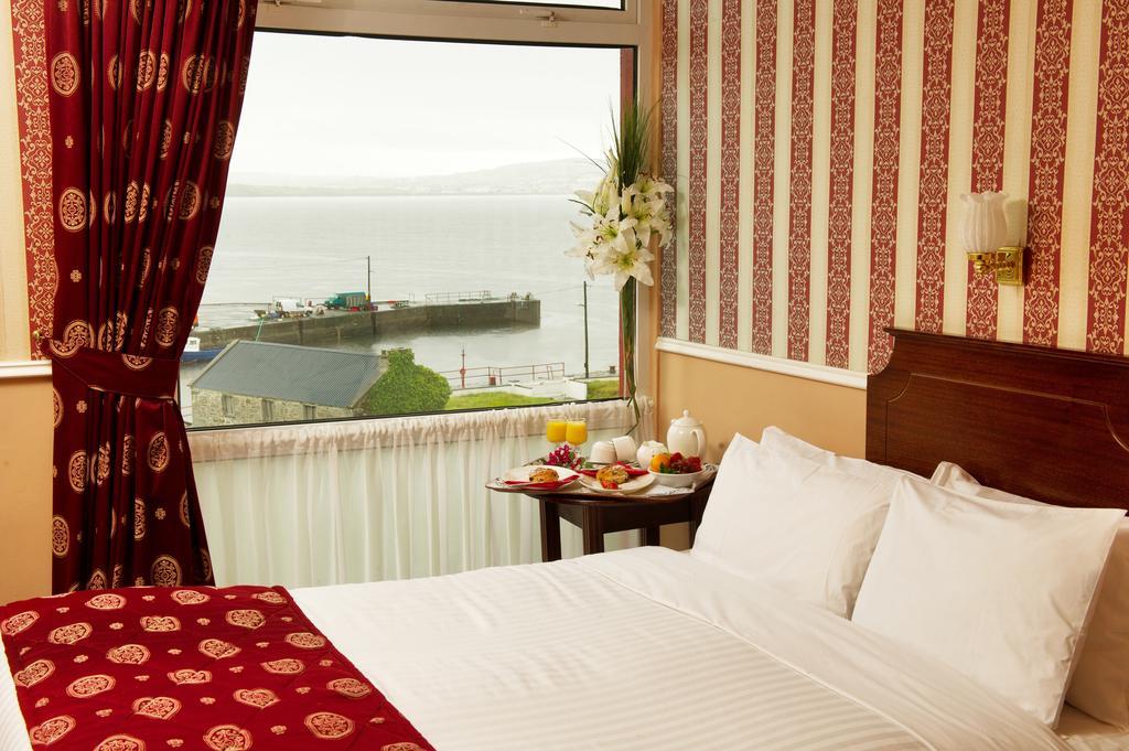 Logues Liscannor Hotel Habitación foto