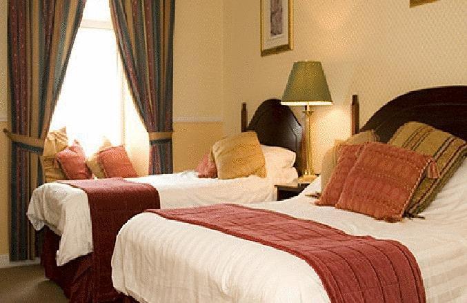 Logues Liscannor Hotel Habitación foto